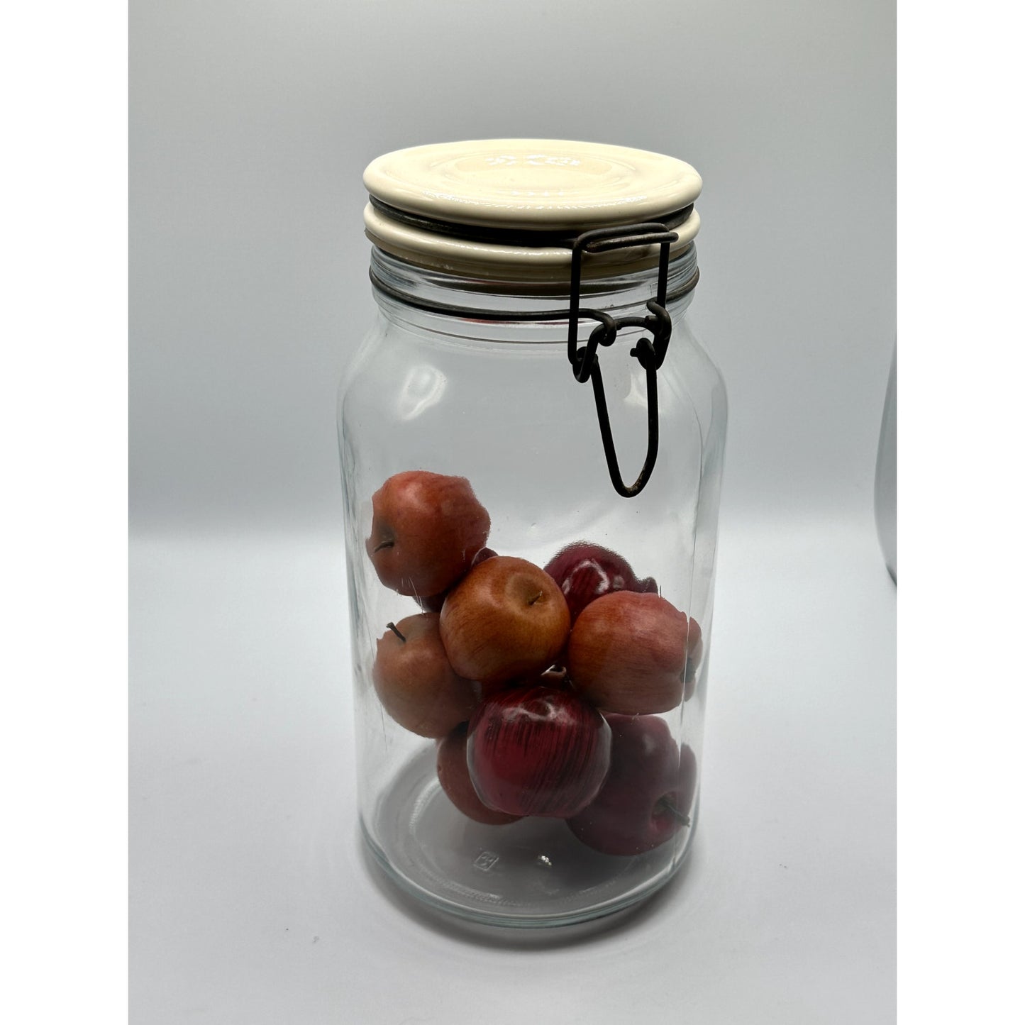 Anchor Hocking Old Mason Jar with Ceramic Lid and bale hanger lock